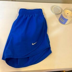 Women’s XS blue Nike shorts